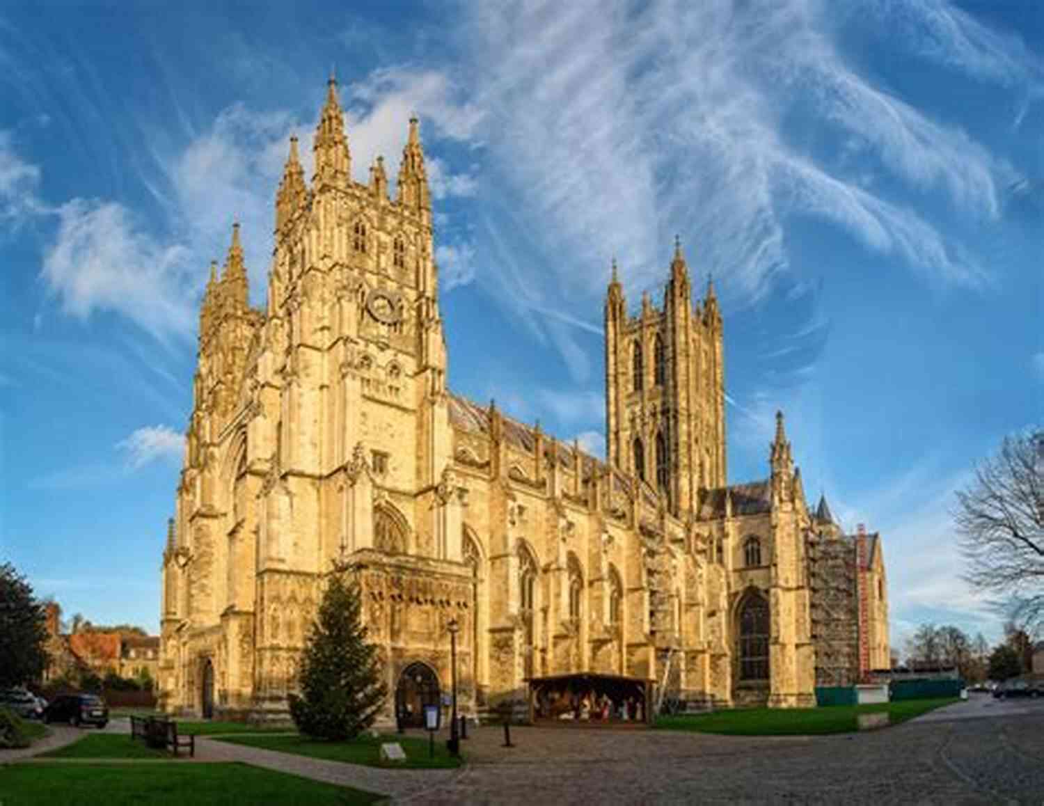 An Image Of Canterbury Cathedral Chaucer S Pilgrims: An Historical Guide To The Pilgrims In The Canterbury Tales