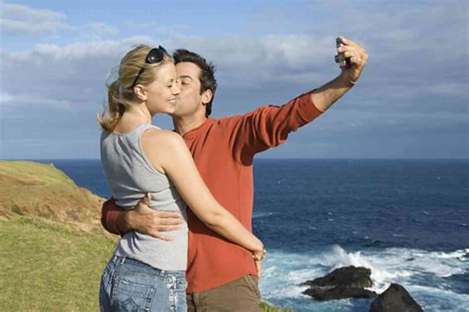 Happy Couple In Love The 5 Love Languages: The Secret To Love That Lasts