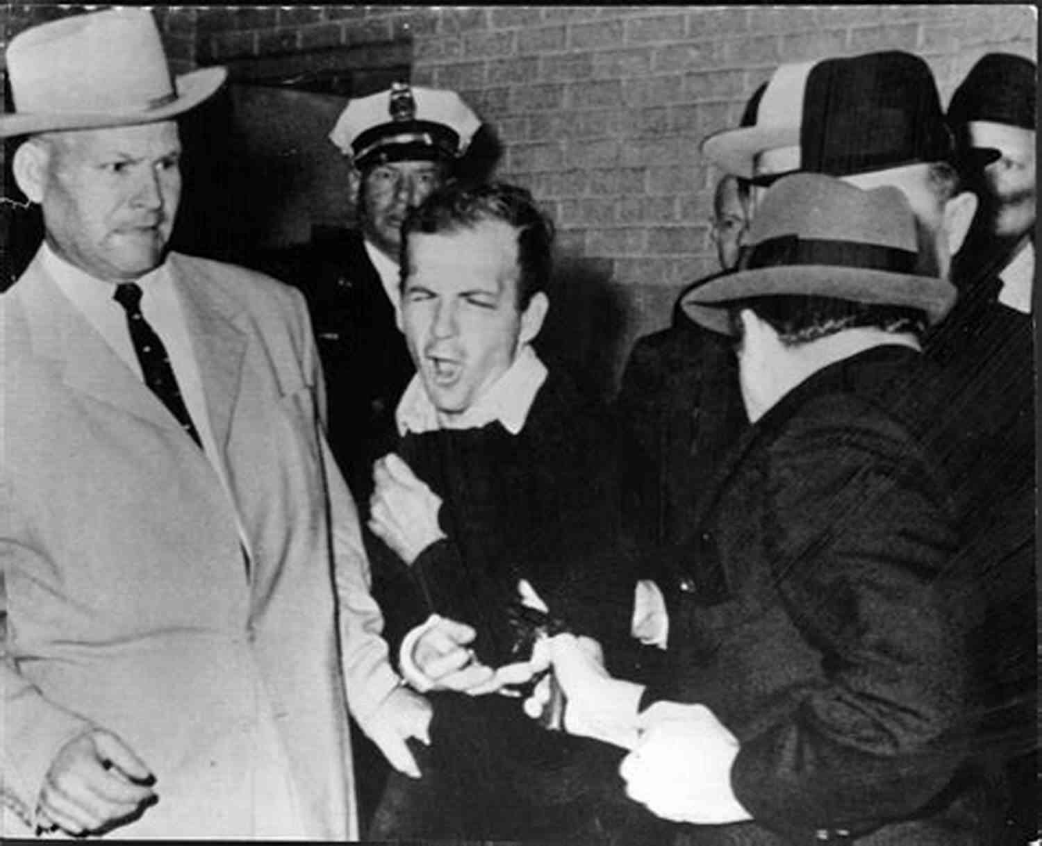 Lee Harvey Oswald Delivering A Speech At Spring Hill College Lee Harvey Oswald S Speech At Spring Hill College: A Report