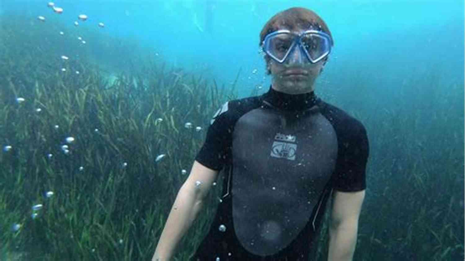 Logan Dodge Scuba Diving Legend In The Keys: A Logan Dodge Adventure (Florida Keys Adventure 8)