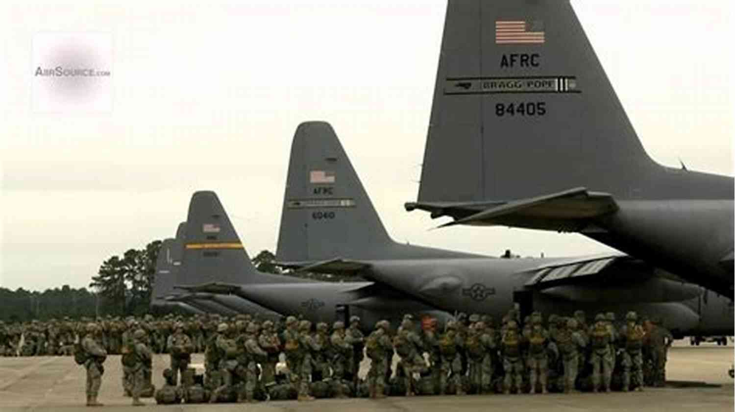 Paratroopers Descending From A C 130 Hercules Plane, Ready To Execute A Daring Mission Airborne (Tom Clancy S Military Referenc 5)