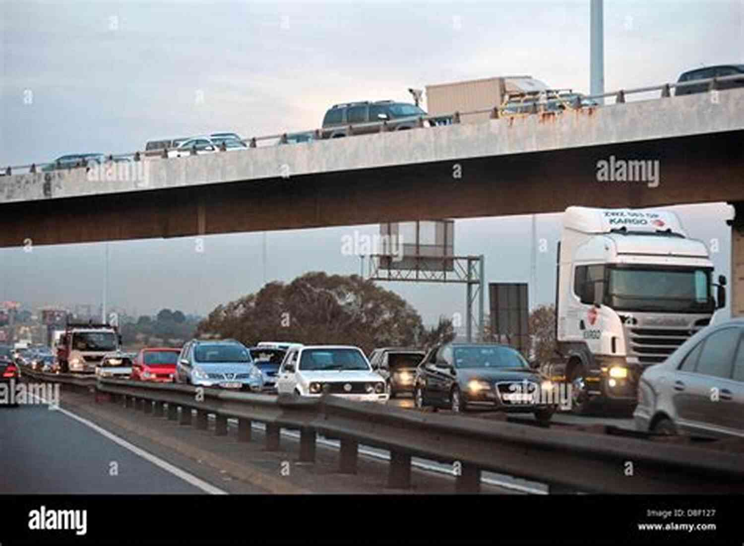 Car Stuck In Rush Hour Traffic Things Worse Than A Toddler Tantrum